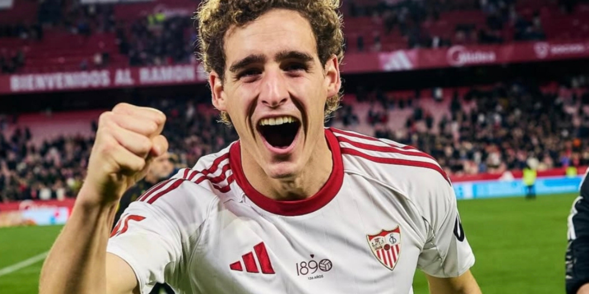 Manu Bueno celebrando la victoria