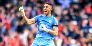 Vlachodimos celebrando la victoria