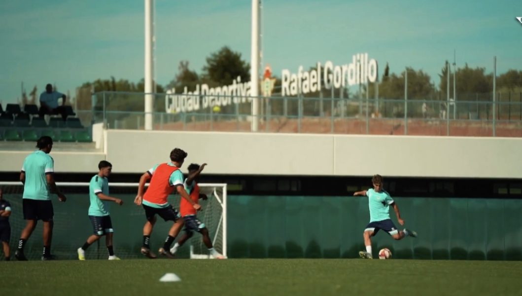 Castellón y Racing de Santander se posicionan: Quieren a un bético