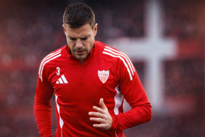 César Azpilicueta en un entrenamiento