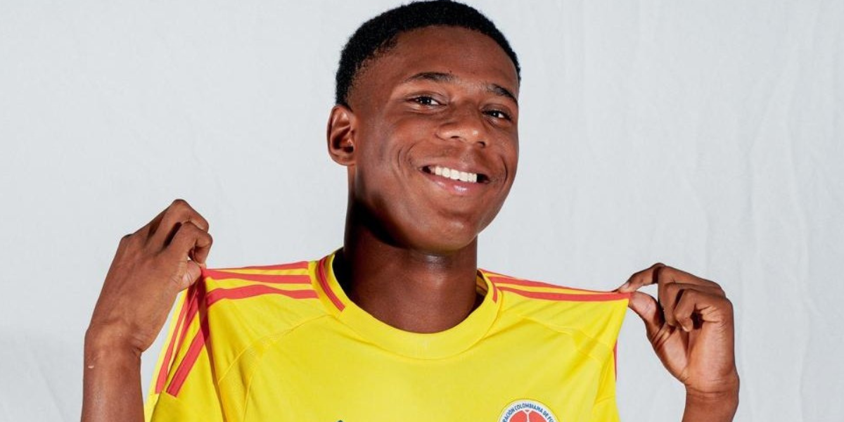 Kevin Cossio con la camiseta de Colombia 