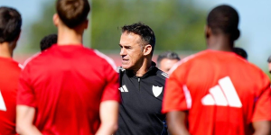 El once que tiene en mente García Plaza tras las primeras sesiones