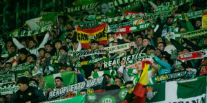 Uno de los mejores jugadores de la historia del Real Betis se ofrece para volver